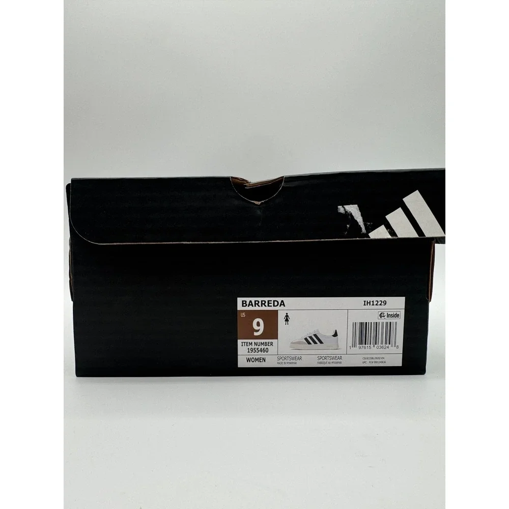 Adidas‎ Barreda Women's Sneakers Size 9 White Black Casual Shoes NWB Box